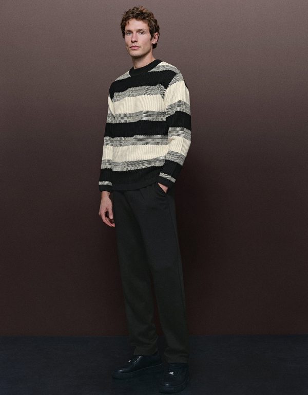 Drawstring Waist Knitted Carrot Fit Pants - Image 8