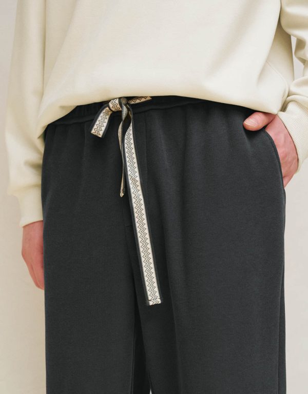 Drawstring Waist Carrot Fit Pants - Image 5
