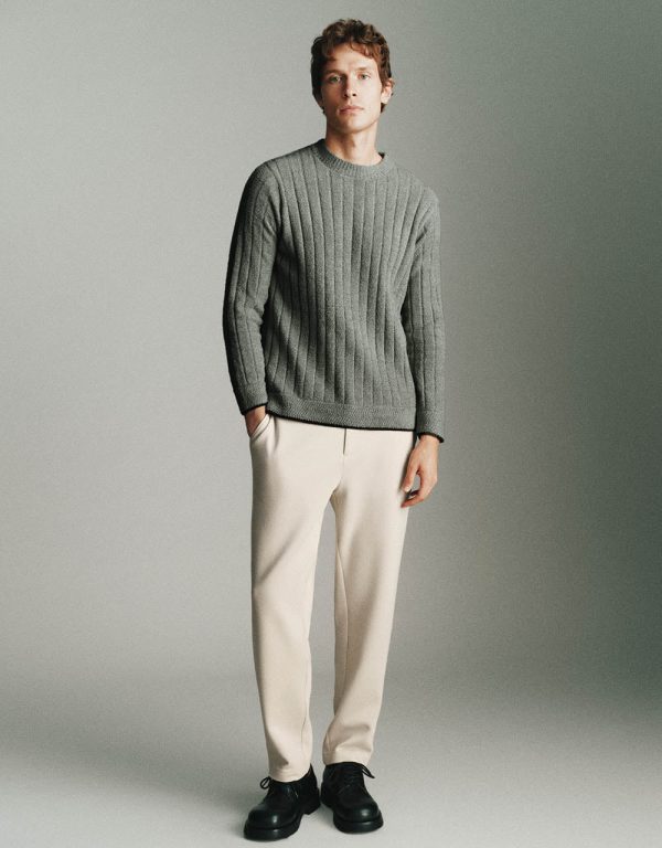 Knitted Carrot Fit Pants - Image 7